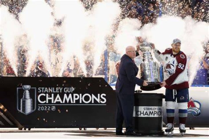 Stanley Cup Sharonda Dowell