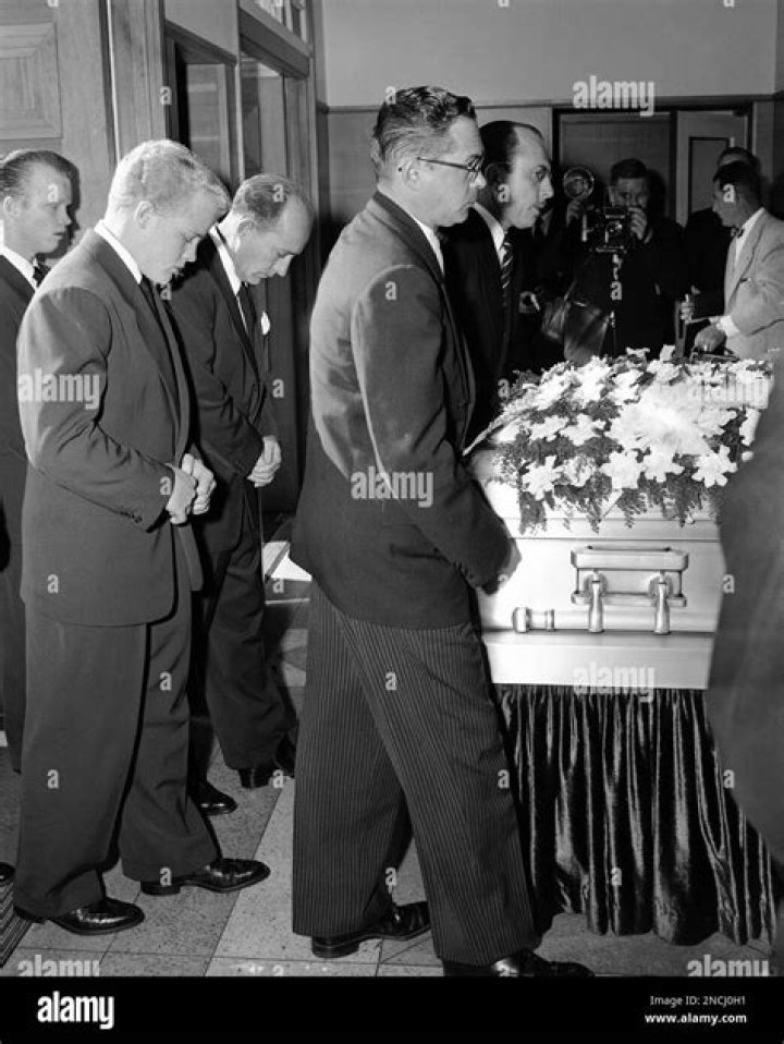 Unveiling The Tragic Deaths Of Bing Crosby's Sons: Uncovering Hidden Truths